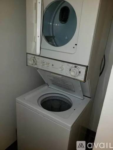 Main picture of 13 Reliance Ct