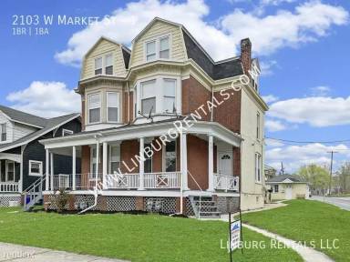 Main picture of 2103 W Market St
