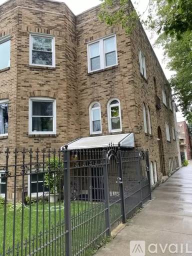 Main picture of 3524 W Grace St