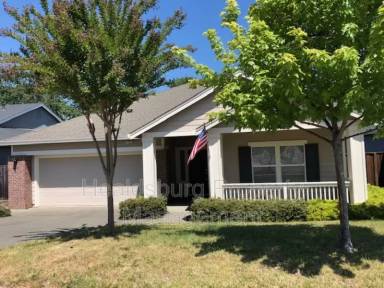 Main picture of 110 Douglas Fir Cir
