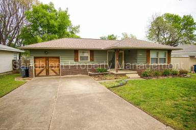 Main picture of 3549 S Richmond Ave