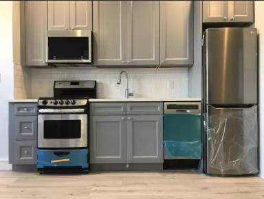 Main picture of 462 Seneca Ave