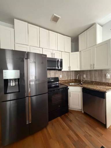 Main picture of 40 Eldert Lane