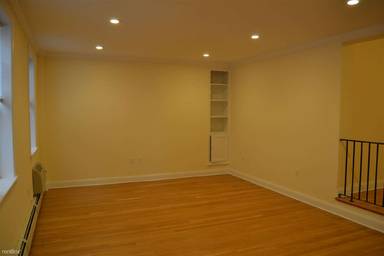 Main picture of 34 Harris St