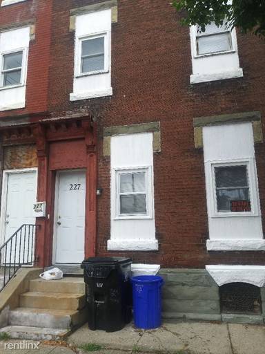 Main picture of 227 Hummel St
