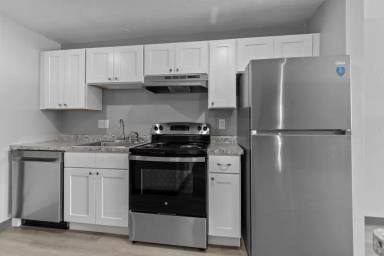 Main picture of 1530 Moraine Ter