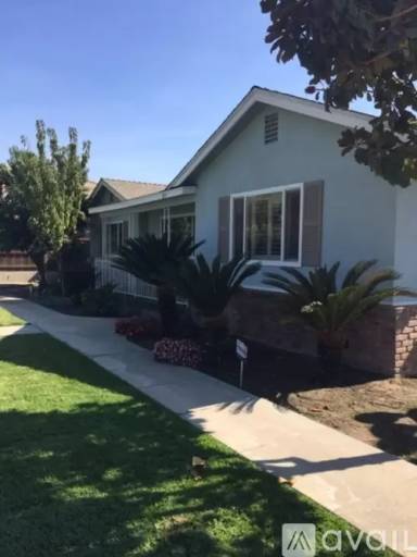 Main picture of 871 E Merritt Ave