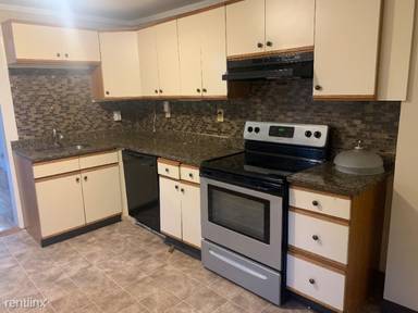 Main picture of 22 Chestnut St