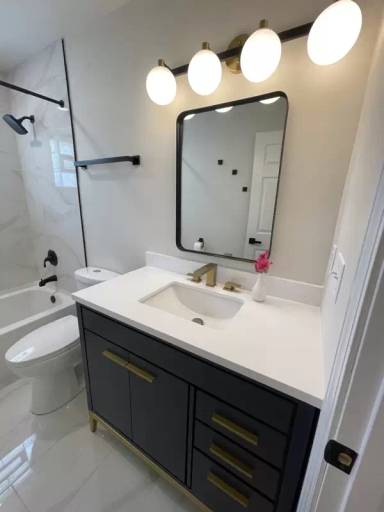 Main picture of 5910 Teakwood Dr