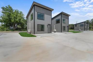 Main picture of 802 Old Wise Rd