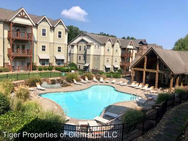 Main picture of Crawford Falls Apartments