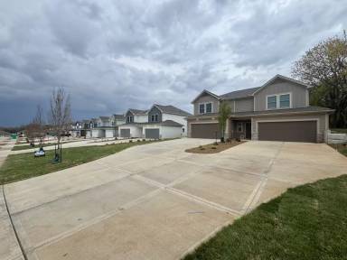 Main picture of 8437 Valley Spring Dr