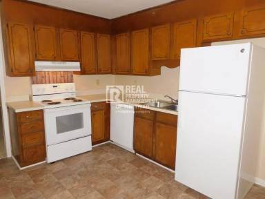 Main picture of 2574 Green Oaks Ct