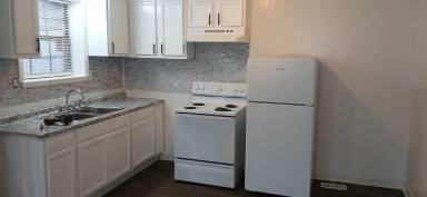 Main picture of 4926 Francis St
