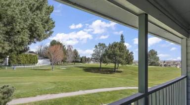 Main picture of 440 Moraine Pl