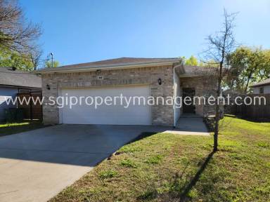 Main picture of 809 Maples Ave