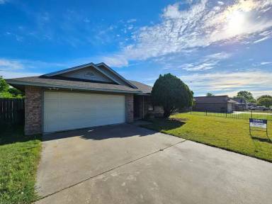 Main picture of 1507 Nina Dr