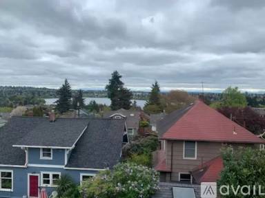 Main picture of 6410 Phinney Ave N