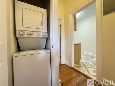 Main picture of 2049 E 17th St