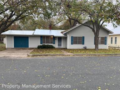 Main picture of 205 S Edison St