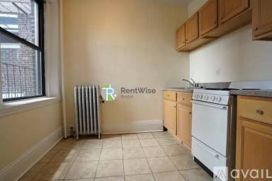 Main picture of 1212 Commonwealth Ave