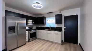 Main picture of 417 S 13th Ave