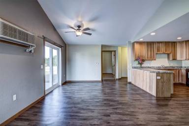 Main picture of 18962 62nd Ave