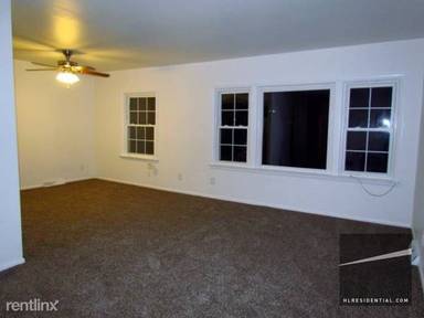 Main picture of 16630 Gothic Dr