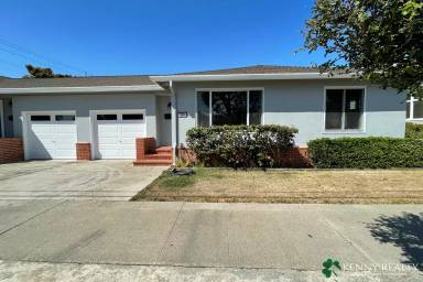 Main picture of 909 Green Ave