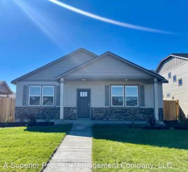 Main picture of 3798 SW Metolius Ave