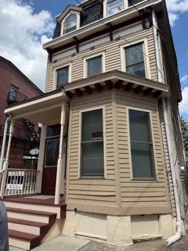 Main picture of 232 S Clinton Ave