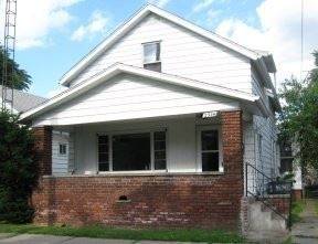 Main picture of 2334 Elm St