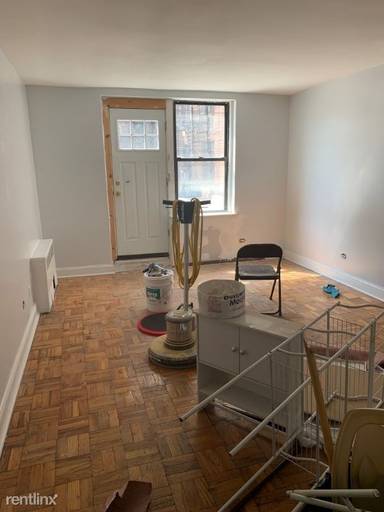 Main picture of 950 Rutland Road