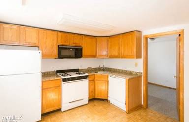 Main picture of 632 W Patterson Ave