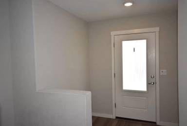 Main picture of 4097 Southampton St
