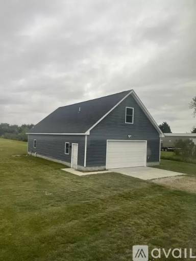 Main picture of 2456 Carolina Rd