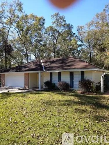 Main picture of 127 Oakwood Dr