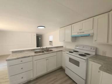Main picture of 678 Denton Blvd