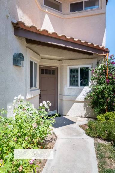 Main picture of 15689 Ladera Vista Dr