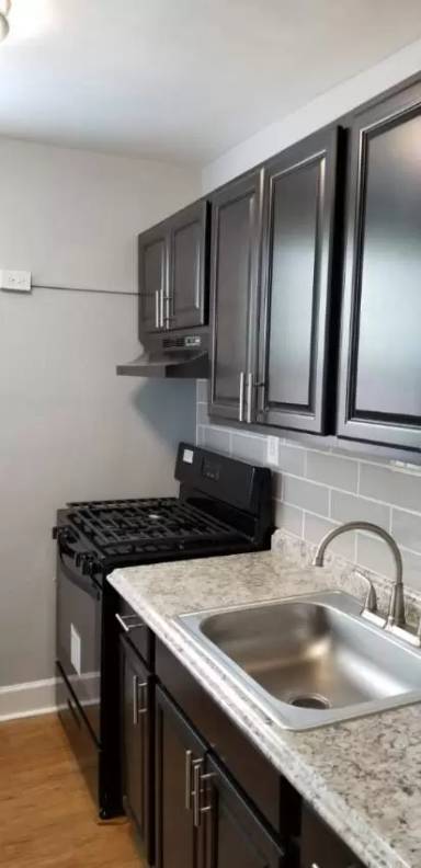 Main picture of 4223 1st St SE