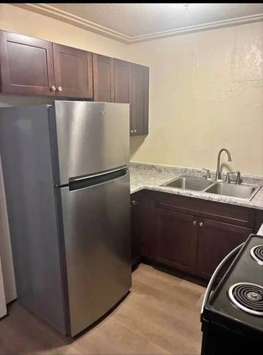 Main picture of 481 Sunset Dr