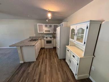 Main picture of 7370 Centerwood Ave