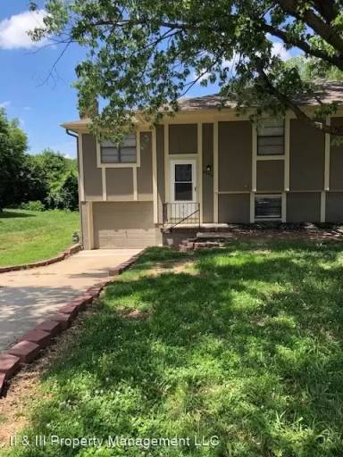 Main picture of 8904 Haskins St