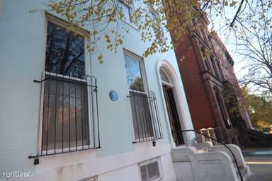 Main picture of 1404 Eutaw Pl
