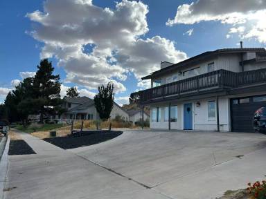 Main picture of 13360 Spring Vly Pkwy