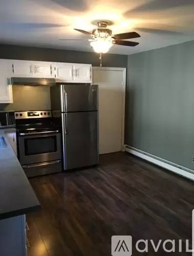 Main picture of 41 Lake St