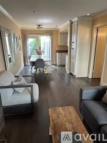 Main picture of 2119 Voorhees Ave