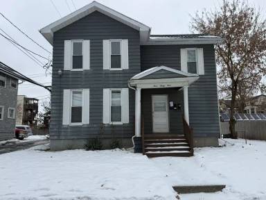 Main picture of 334 W Wesley St