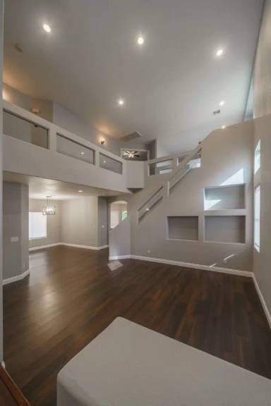 Main picture of 10465 Warwick Falls Ct