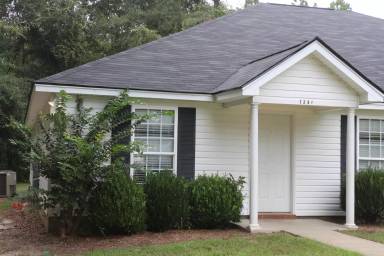 Main picture of 129 Edgelake Dr